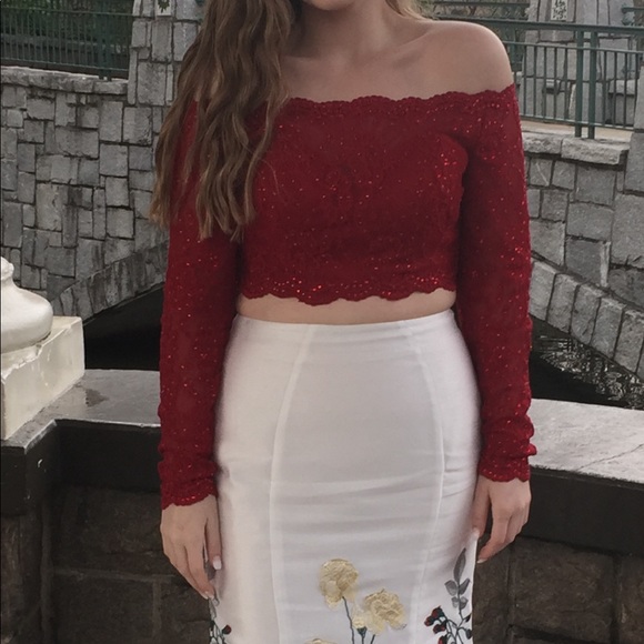 Formal dress - Picture 6 of 6